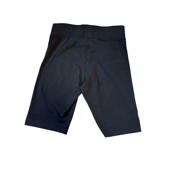 Nike Women's Mid-Rise 10" Biker Shorts Size Small - Picture 2 of 4